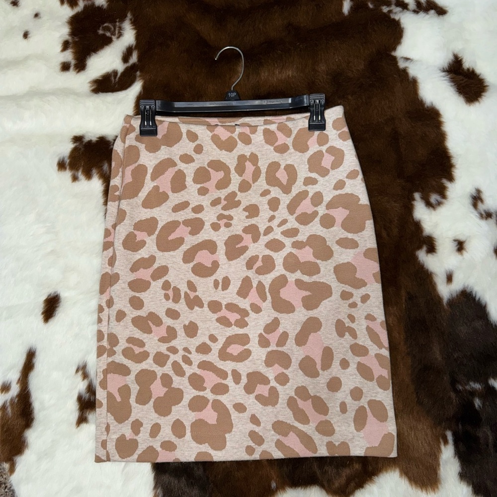 Ann Taylor Leopard Print business Skirt - Pink and Brown